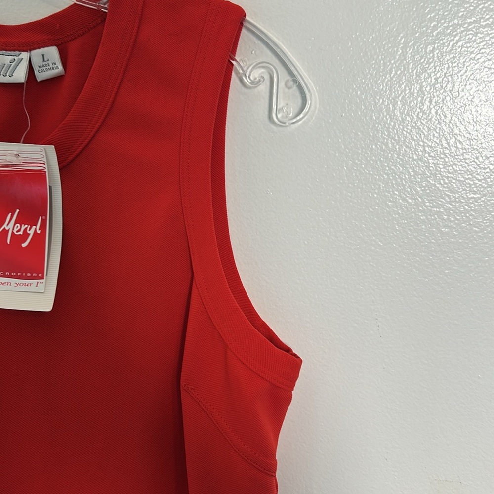 NWT Tail Tech Meryl Performance Golf/Tennis Workout Red Tank Top Size Large - Picture 3 of 9